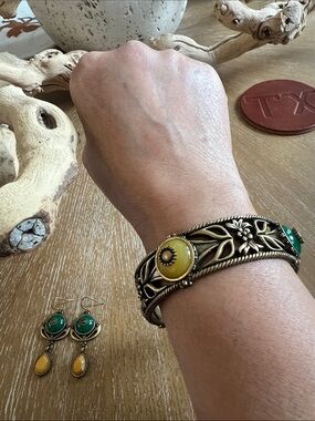 Lucky Brand Yellow and Green Cabochon Floral Metal Cuff Bracelet